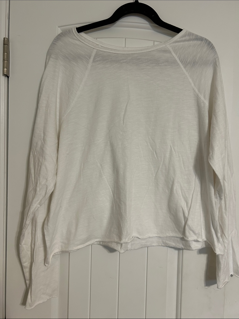 Universal Thread White Boatneck Raglan Long-Sleeve Tee